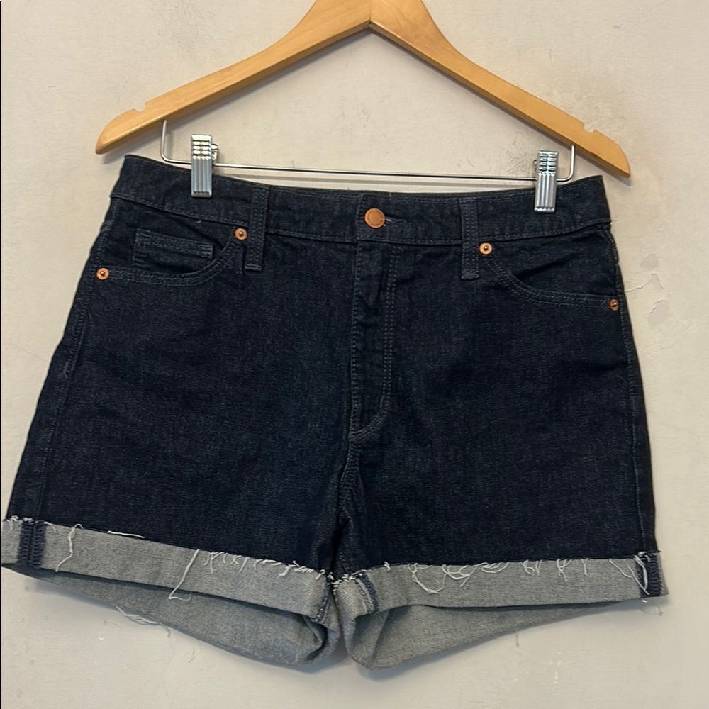 Universal Thread Jean Shorts with Rolled Hem Vintage Midi Size 8 EUC